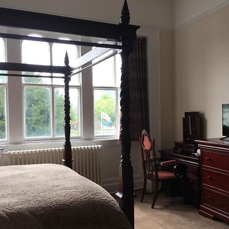 The Eagles Hotel Llanrwst Zewnętrze zdjęcie